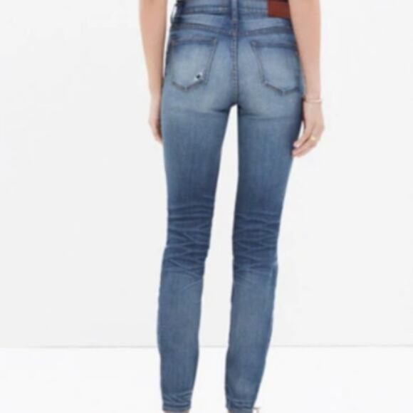 Madewell 9" High-Rise Skinny Jeans: Torn-Knee - Picture 4 of 13